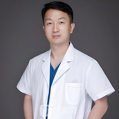 成凯