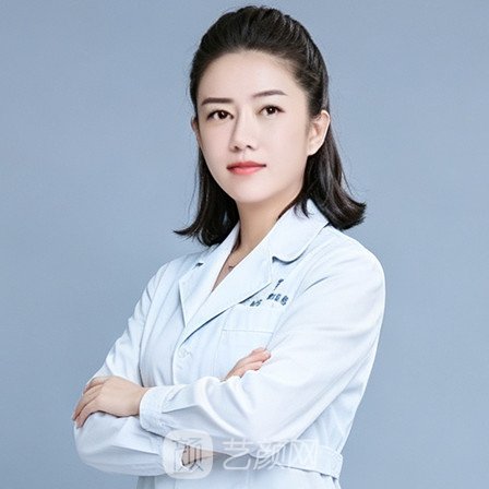 尹丽