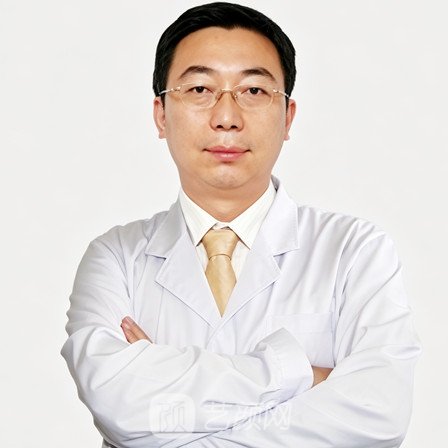 黄博