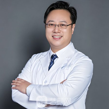 胡刚
