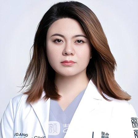 李大伟