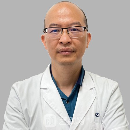 张志华