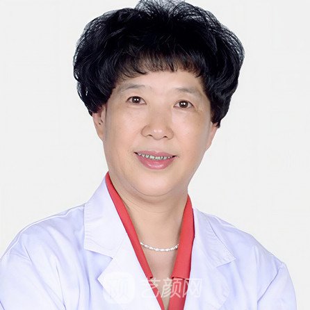 周玲