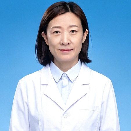周玲
