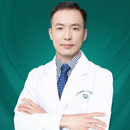 曾立