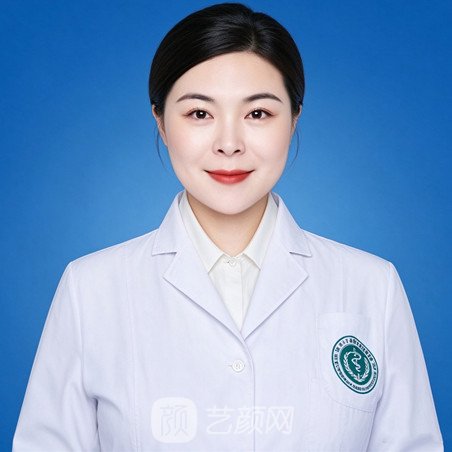 鄢小君
