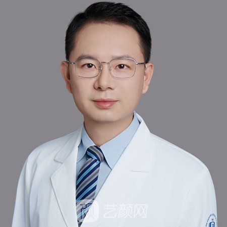 唐贶昀