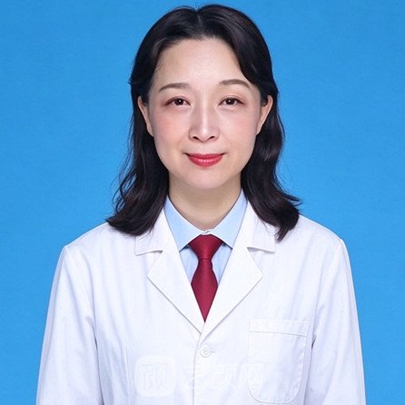 王雅飞