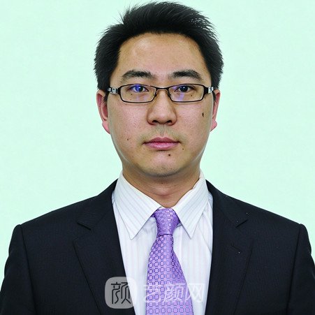 王伟