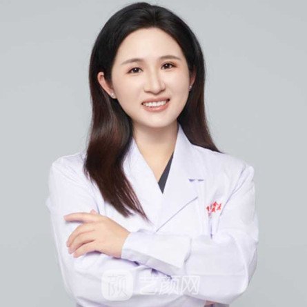 张丁文