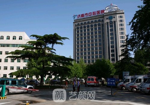 济南市中心医院牙齿矫正