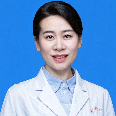 周阎施婧