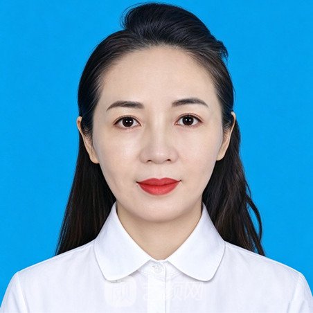 李卉