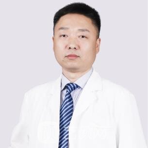 李超