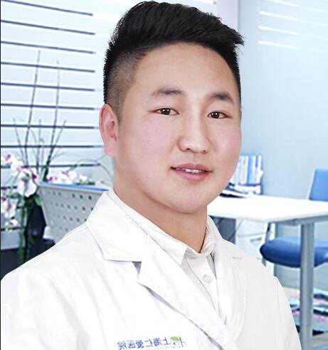 李洪良