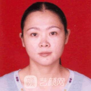 李小静