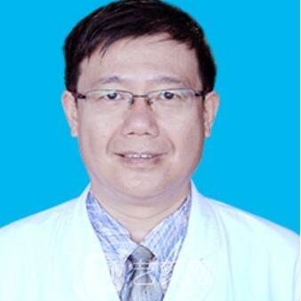 李跃蒙