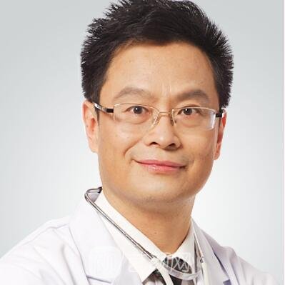 王加凌