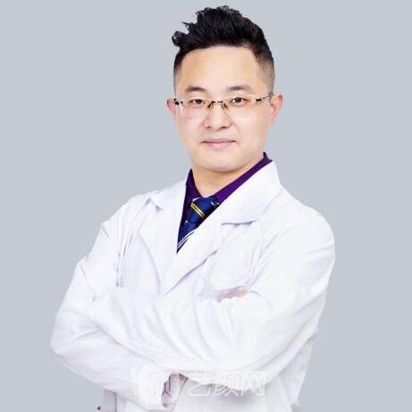 王超