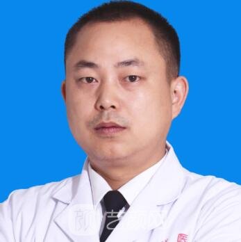 鲁世闻