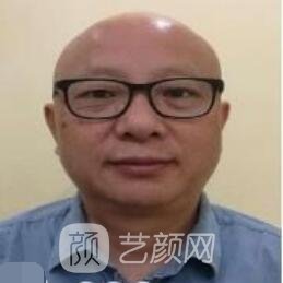 张本英铭
