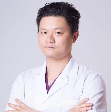 周光杰