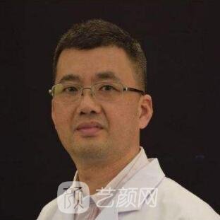 王超铭
