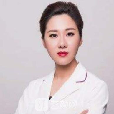 郑丽君