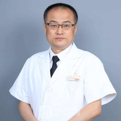 王海刚