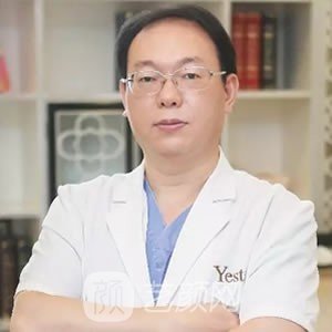 黄泽春