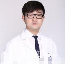张鹏