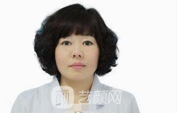 王立英