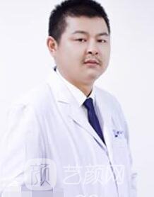 罗鹏飞