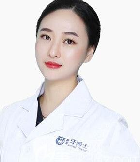 姜晓雯