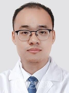 刘诗奇