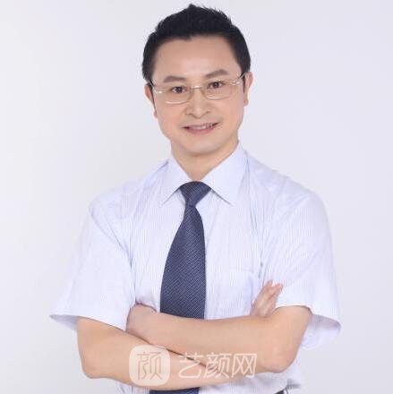 邱银先